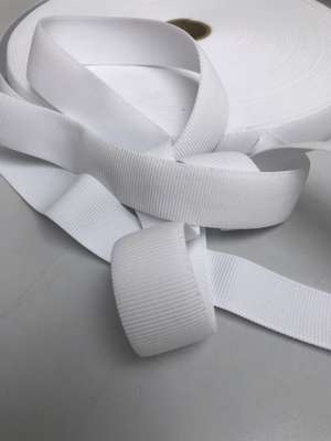 Hvid rillet lækker elastik, 25 mm